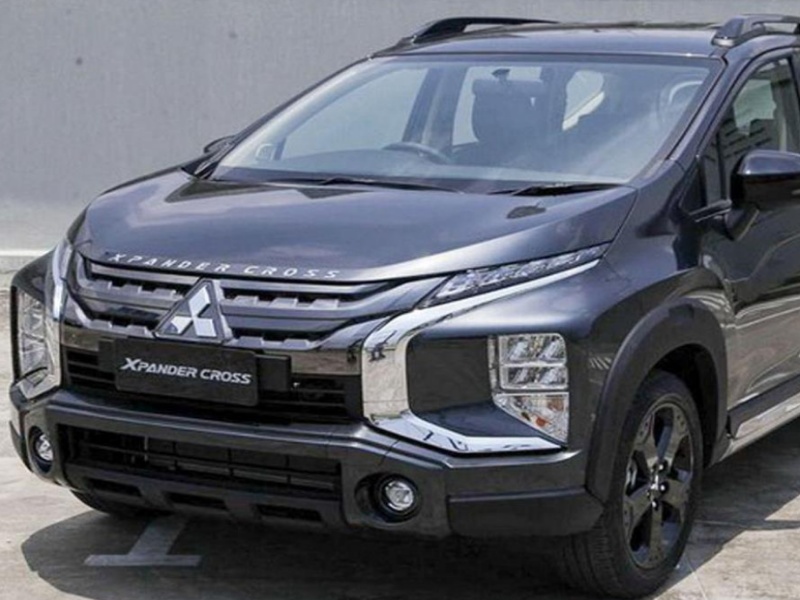 Kính chắn gió xe Mitsubishi Xpander Cross được sử dụng như một lá chắn bảo vệ cho người ngồi bên trong xe